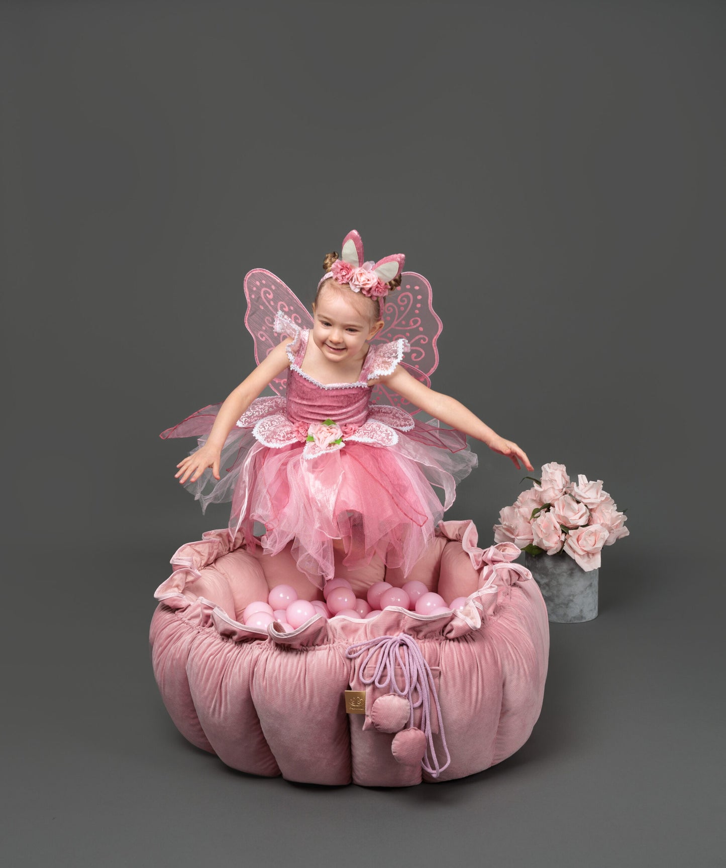 MeowBaby® Flower žaidimų kilimėlis su kamuoliukais – rožinė ir balta