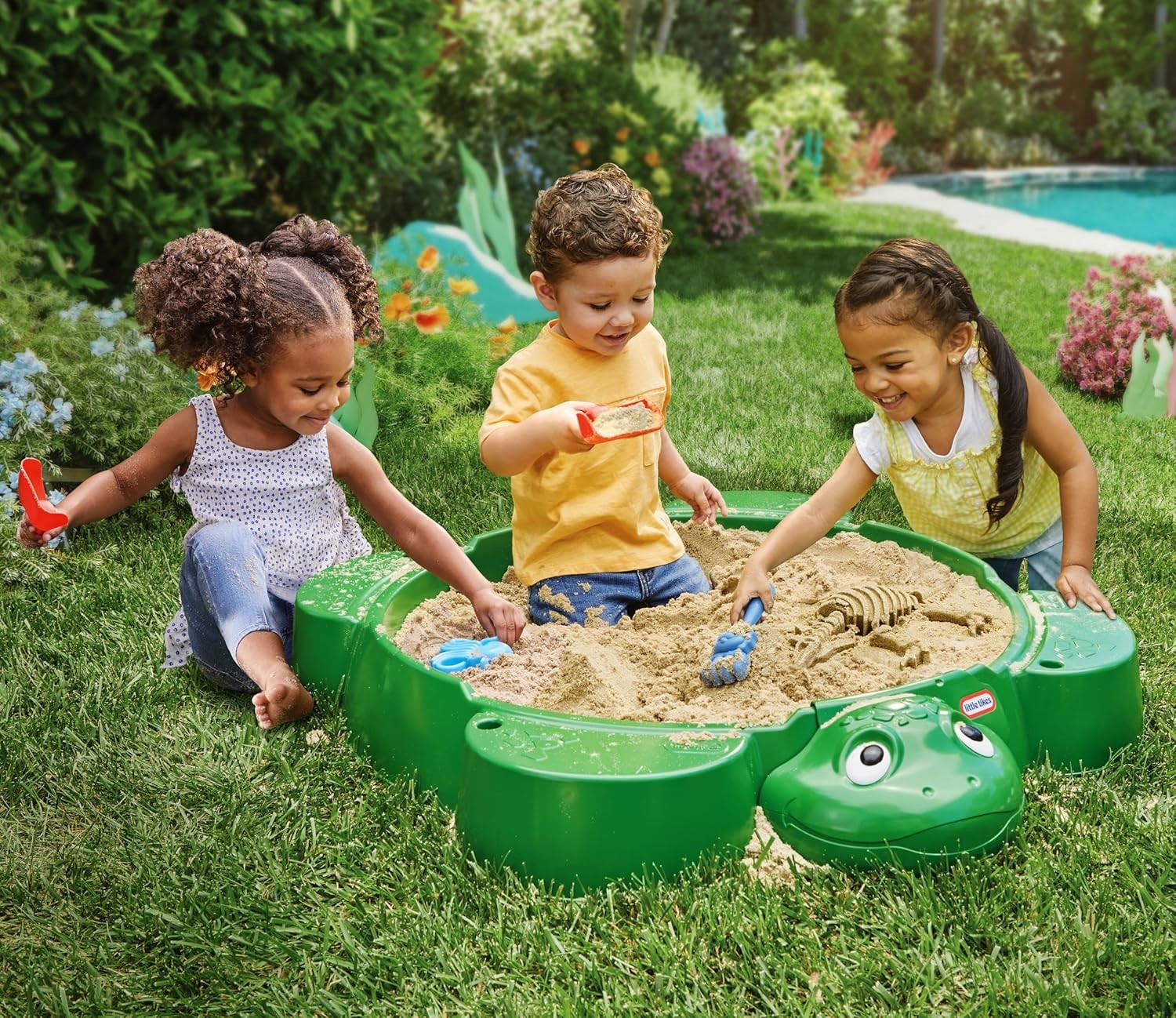 Turtle Sandbox With Cover